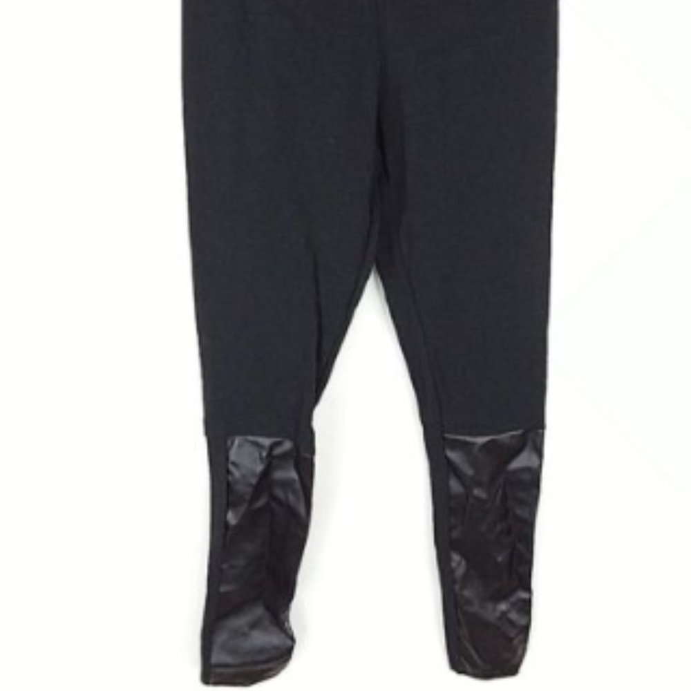 Eric & Lani Black Faux Leather Trim -23